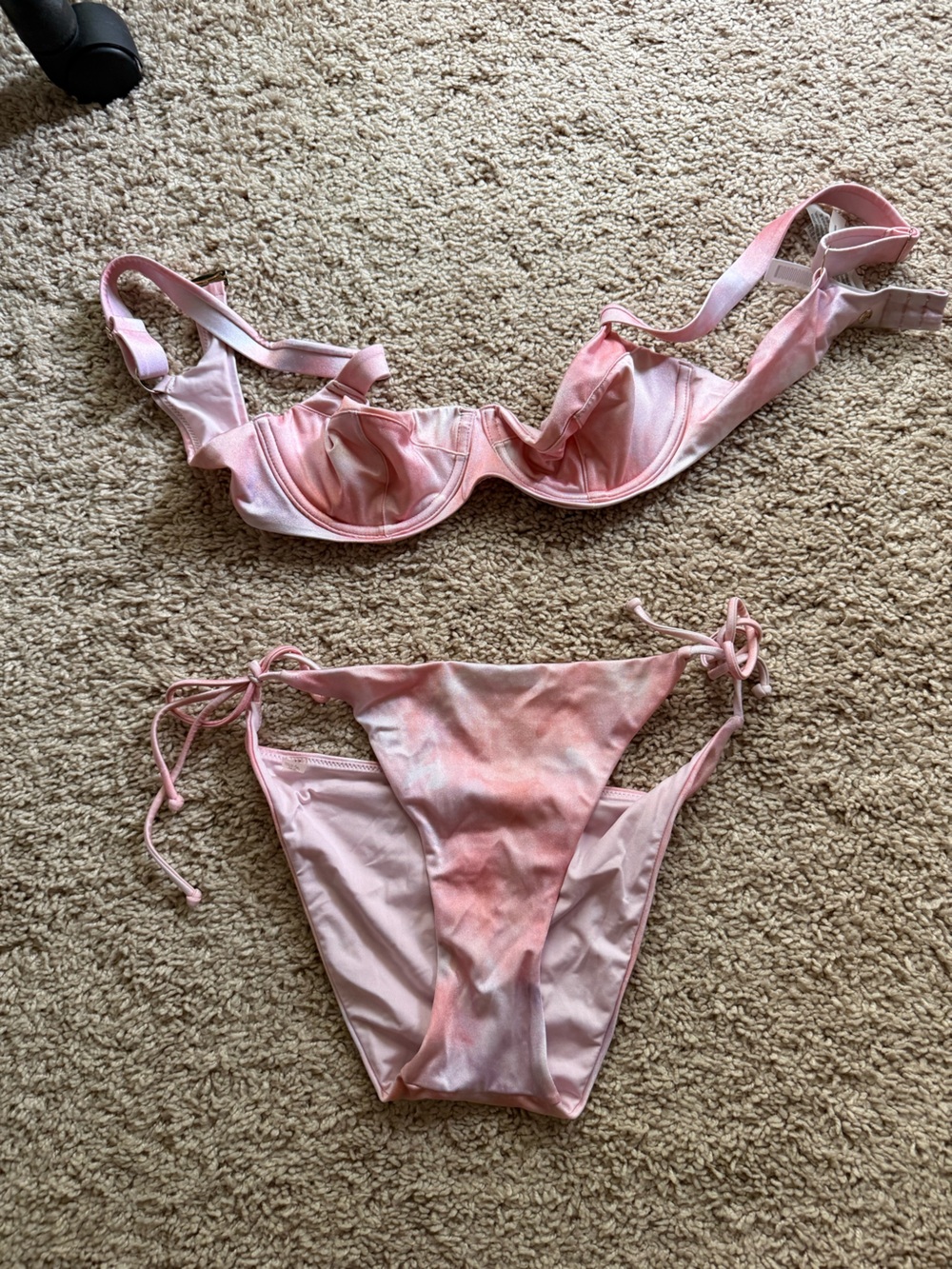 Victoria’s Secret Underwire Swimsuit Bikini in Warm Tie Dye